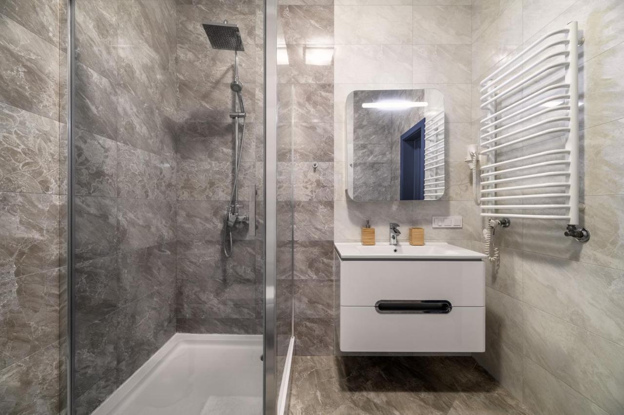 Aparts Forum Apartment *