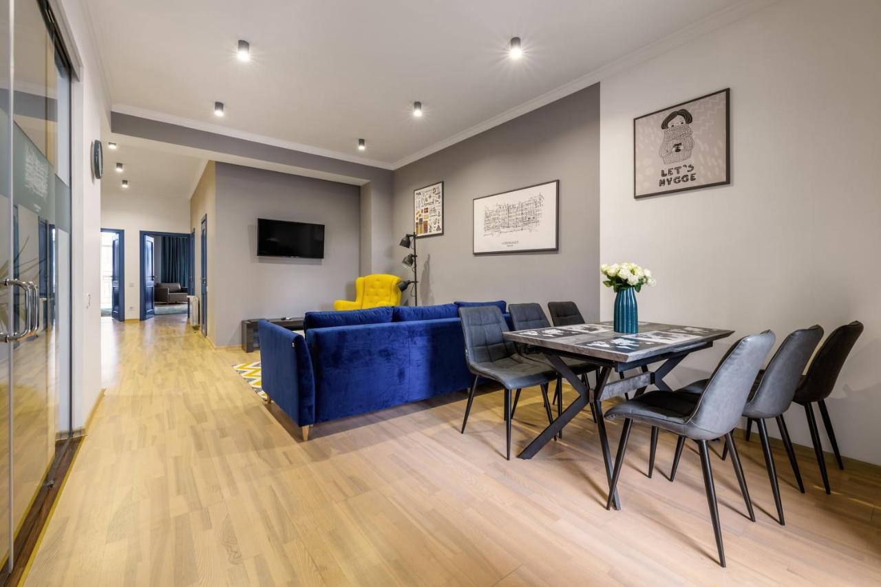 Aparts Forum Apartment *