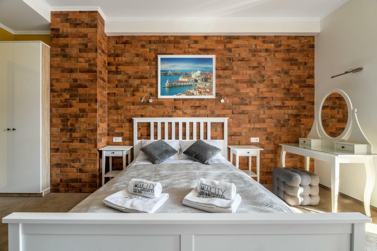 Aparts Forum Apartment *