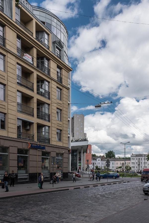 Aparts Forum * Lviv